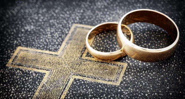 marriage macro photo 600nw 182392181 e1730034170955